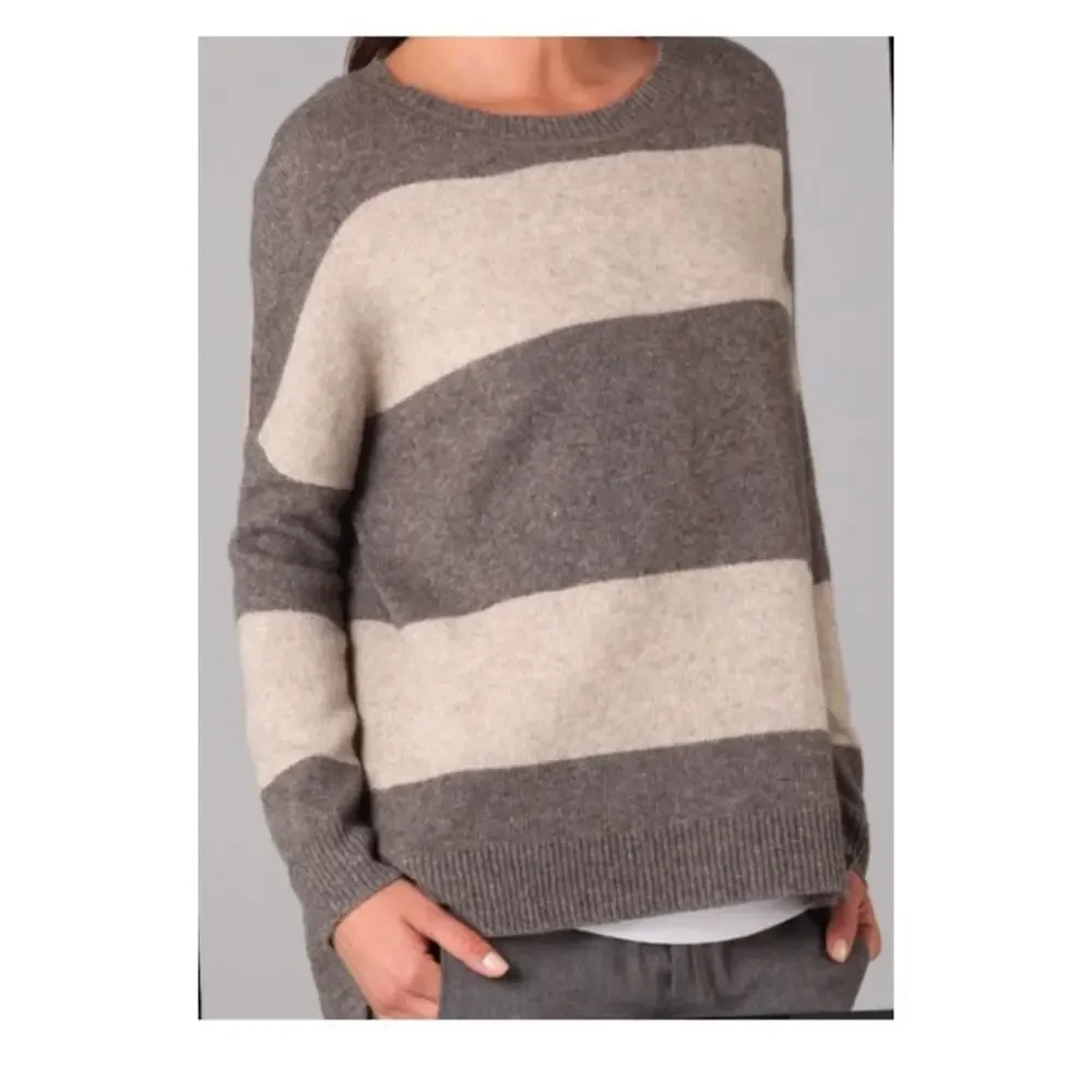 Vince Rugby Stripe Sweater Wool Yak Hair Blend Pullover Oversized Gray Cream M - Picture 2 of 6